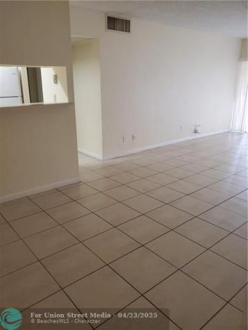 5911 Washington Street Hollywood FL 33023
