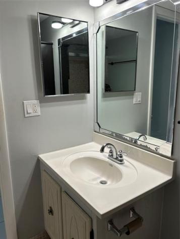 31 Abbey Lane Delray Beach FL 33446