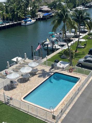 1731 SE 15th Street Fort Lauderdale FL 33316