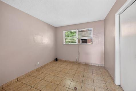 1230 NW 29th Way Fort Lauderdale FL 33311