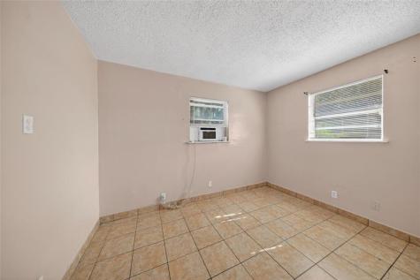1230 NW 29th Way Fort Lauderdale FL 33311