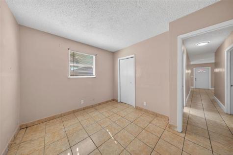 1230 NW 29th Way Fort Lauderdale FL 33311