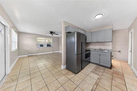 1230 NW 29th Way Fort Lauderdale FL 33311