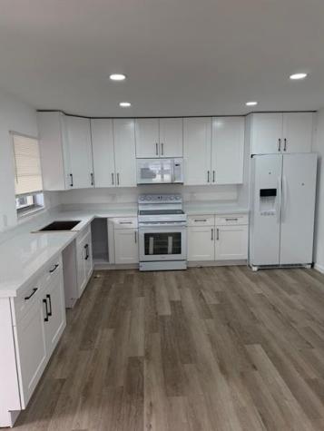 4524 SW 54th Street Dania Beach FL 33314