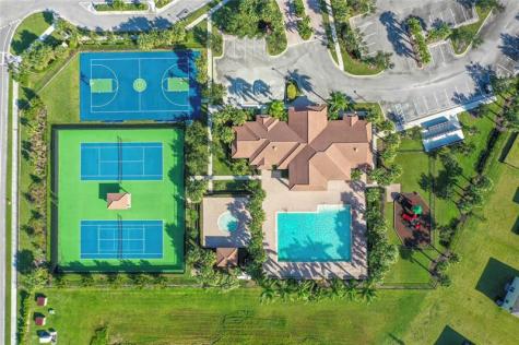 973 Bent Creek Drive Fort Pierce FL 34947