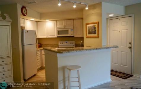 3330 N Pinewalk Drive N Margate FL 33063