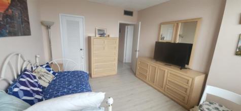 1985 S Ocean Drive Hallandale Beach FL 33009