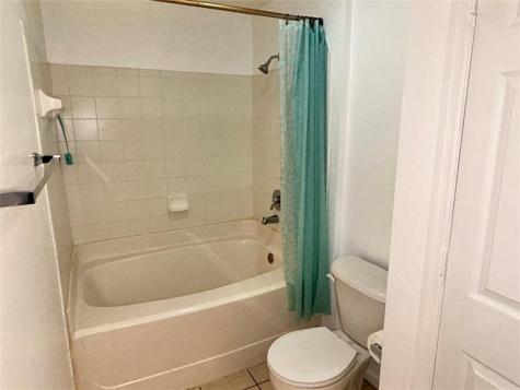 533 NE 3rd Avenue Fort Lauderdale FL 33301