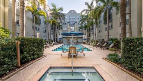 533 NE 3rd Avenue Fort Lauderdale FL 33301