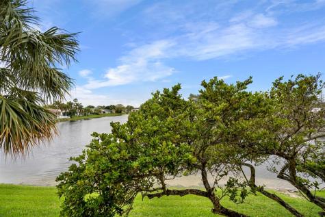 7640 Westwood Drive Tamarac FL 33321