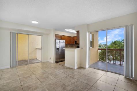 7640 Westwood Drive Tamarac FL 33321