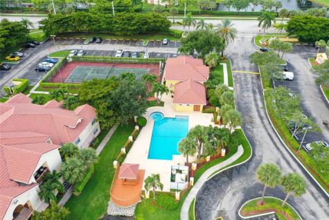 7640 Westwood Drive Tamarac FL 33321