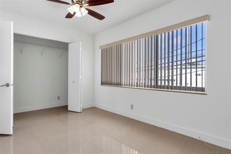 1049 NW 30th Court Wilton Manors FL 33311