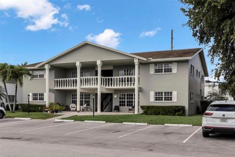 1049 NW 30th Court Wilton Manors FL 33311