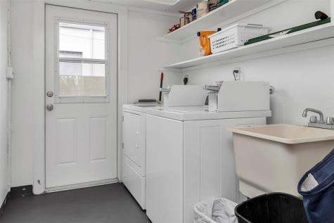 1049 NW 30th Court Wilton Manors FL 33311