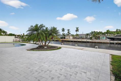 2720 NE 59th Street Fort Lauderdale FL 33308