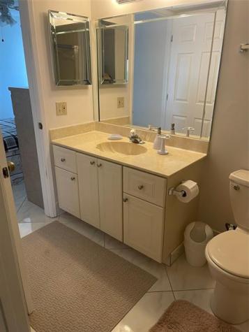 7290 Kinghurst Drive Delray Beach FL 33446