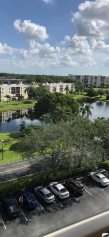 7290 Kinghurst Drive Delray Beach FL 33446