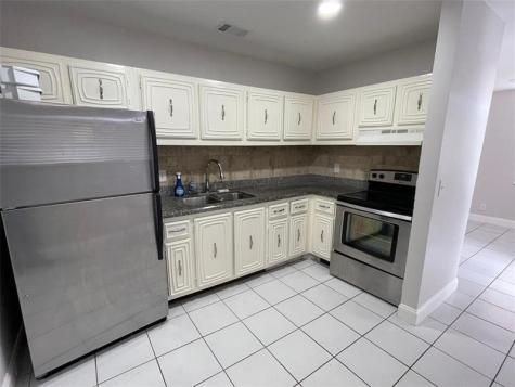 511 W Kalmia Drive Lake Park FL 33403