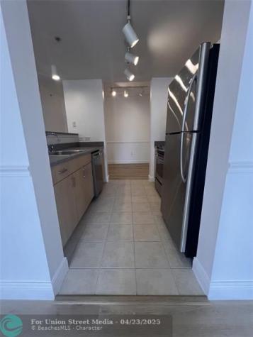 533 NE 3rd Avenue Fort Lauderdale FL 33301