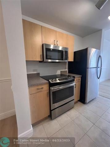 533 NE 3rd Avenue Fort Lauderdale FL 33301