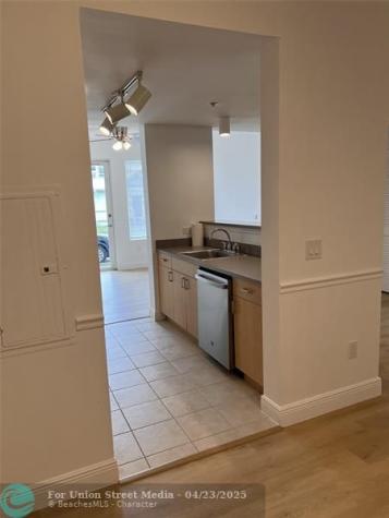 533 NE 3rd Avenue Fort Lauderdale FL 33301