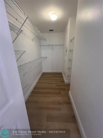 533 NE 3rd Avenue Fort Lauderdale FL 33301