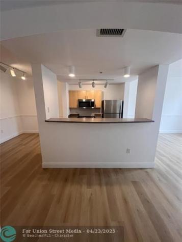 533 NE 3rd Avenue Fort Lauderdale FL 33301
