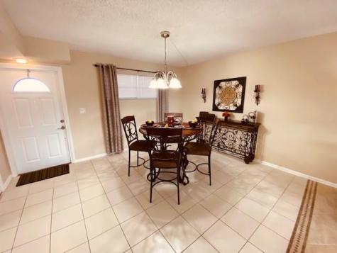 9420 S Hollybrook Lake Drive Pembroke Pines FL 33025