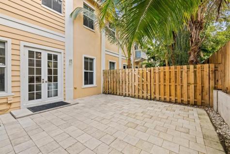 515 SW 18th Avenue Fort Lauderdale FL 33312