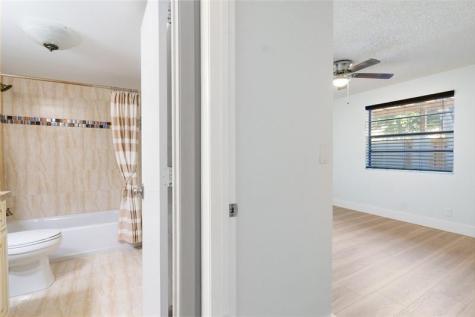 7920 NW 11th Court Plantation FL 33322