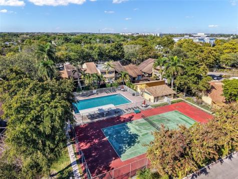 7920 NW 11th Court Plantation FL 33322