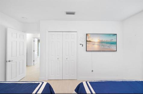 5921 SW 17th Court Plantation FL 33317