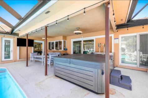 5921 SW 17th Court Plantation FL 33317