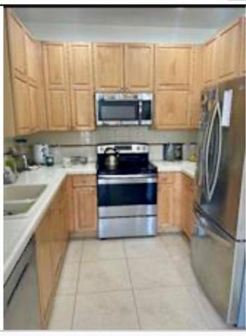 872 NW 130th Avenue Pembroke Pines FL 33028