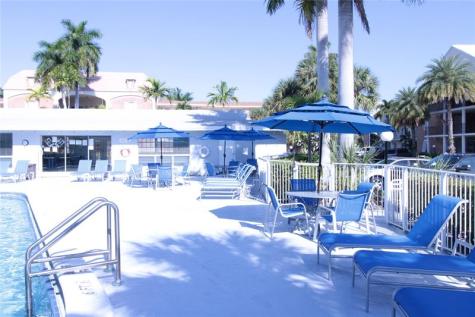 470 Paradise Isle Boulevard Hallandale Beach FL 33009