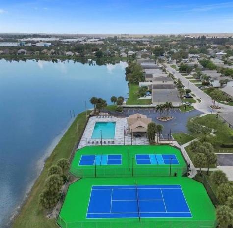6007 Red Plum Court Tamarac FL 33321