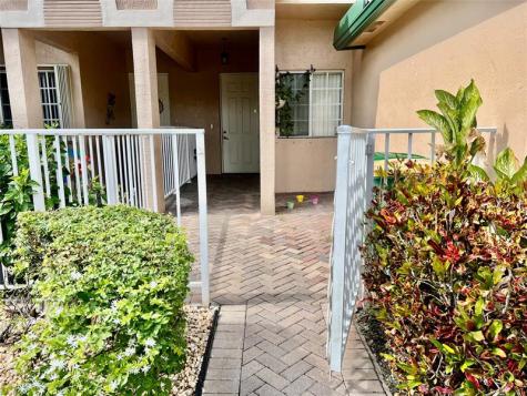 7932 Exeter Circle W Tamarac FL 33321