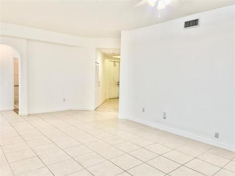 7932 Exeter Circle W Tamarac FL 33321