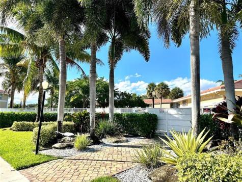 9911 Twin Lakes Drive Coral Springs FL 33071