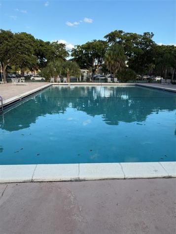 8280 SW 24th Street North Lauderdale FL 33068