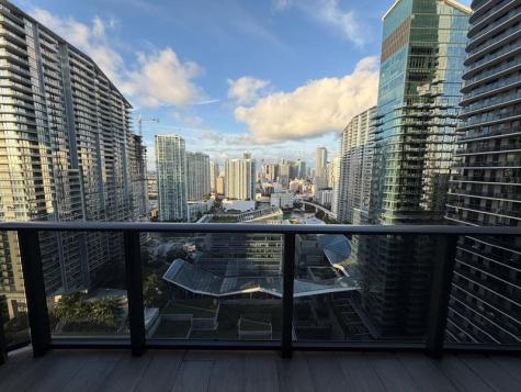 45 SW 9th Street Miami FL 33130