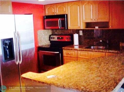 5401 Collins Avenue Miami Beach FL 33140