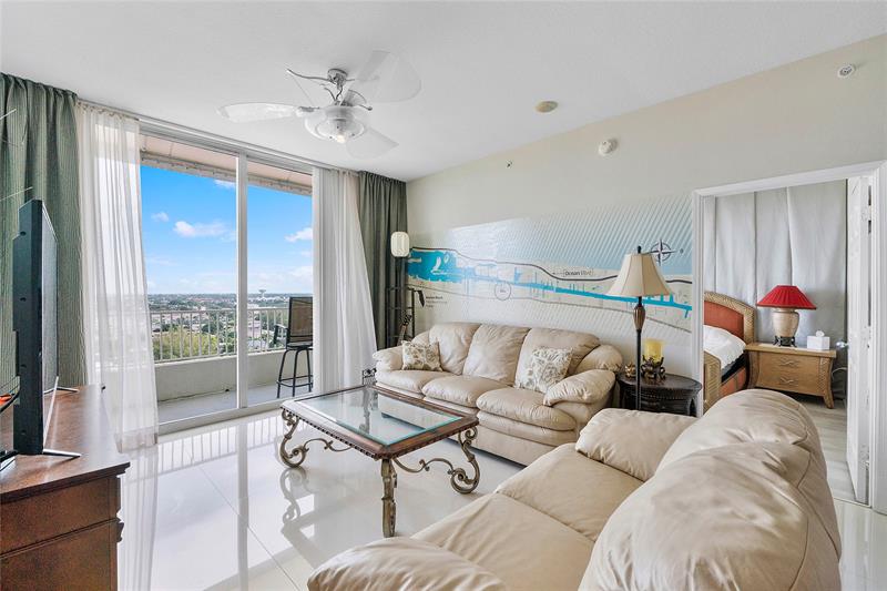 625 Casa Loma Boulevard Boynton Beach FL 33435