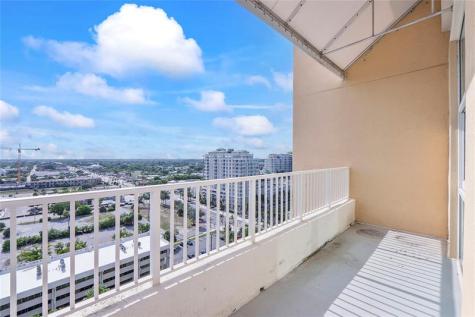 625 Casa Loma Boulevard Boynton Beach FL 33435