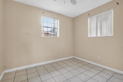 125 NW 12th Avenue Dania Beach FL 33004