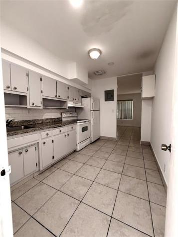 2671 NE 18th Terrace Lighthouse Point FL 33064