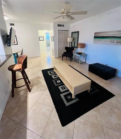 2404 NE 33 Avenue Fort Lauderdale FL 33305