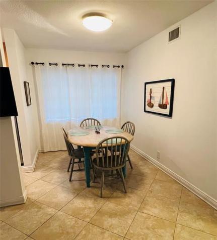 2404 NE 33 Avenue Fort Lauderdale FL 33305