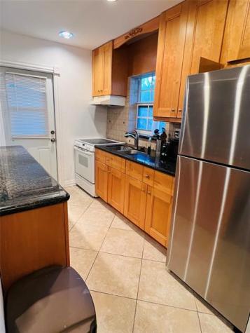 2404 NE 33 Avenue Fort Lauderdale FL 33305